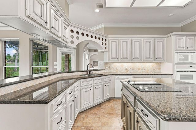 299 Wedgewood Drive, Montgomery, TX 77356