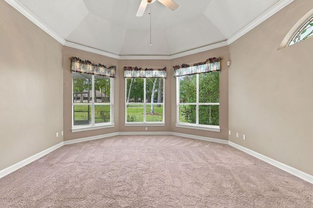 299 Wedgewood Drive, Montgomery, TX 77356
