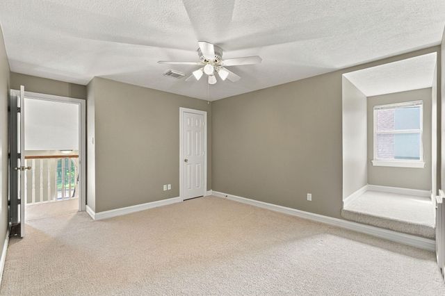 299 Wedgewood Drive, Montgomery, TX 77356