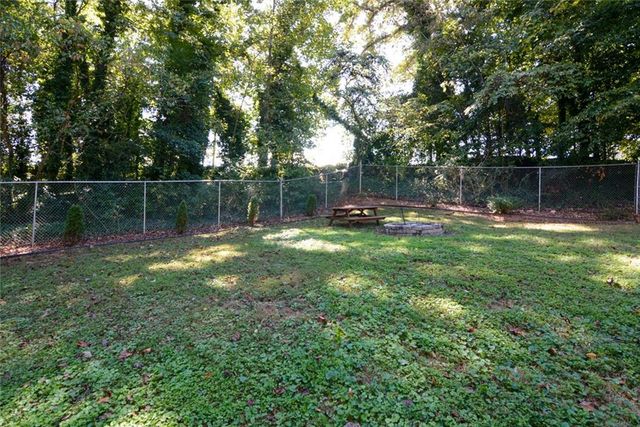 691 Heathmoor, Decatur, GA 30032