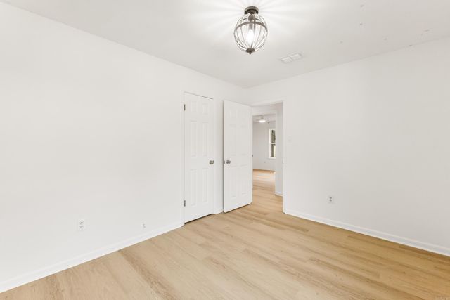 2711 Janet, Benton, AR 72015