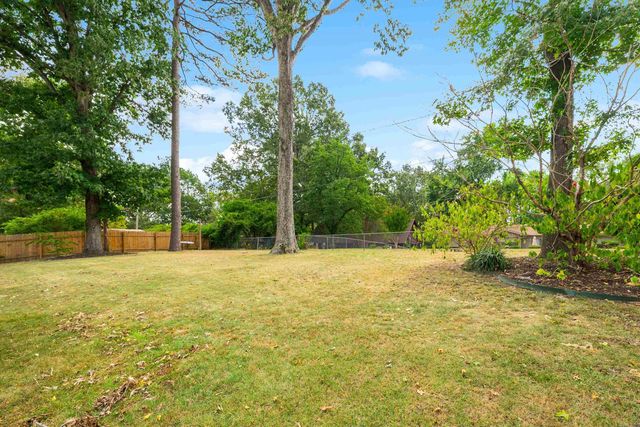 2711 Janet, Benton, AR 72015