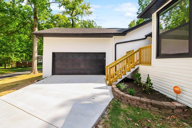 2711 Janet, Benton, AR 72015