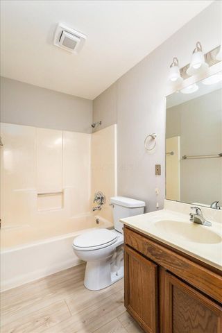 4141 Karl Road, 310, Columbus, OH 43224