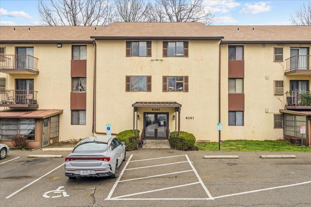 4141 Karl Road, 310, Columbus, OH 43224