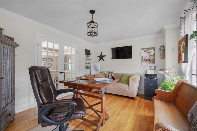 4 Brintnal Dr, Rutland, MA 01543