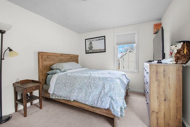 4 Brintnal Dr, Rutland, MA 01543