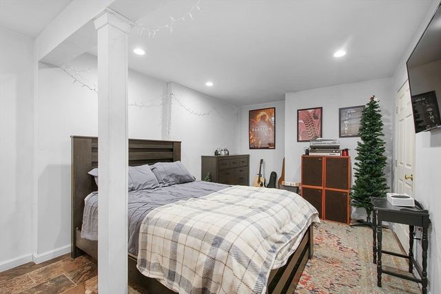 4 Brintnal Dr, Rutland, MA 01543