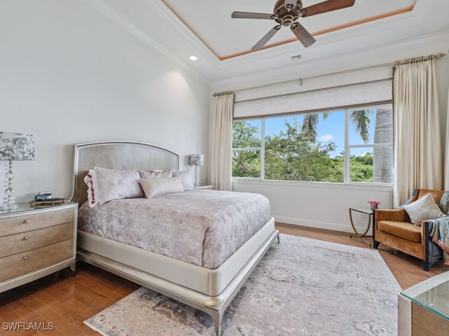 28541 Calabria CT 202, Naples, FL 34110
