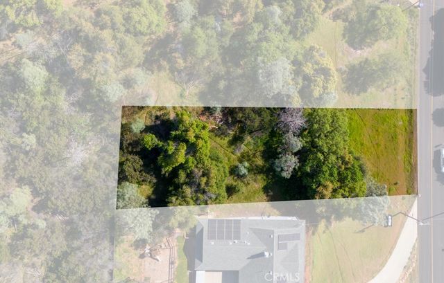 16366 Conestoga Road, Hidden Valley Lake, CA 95467