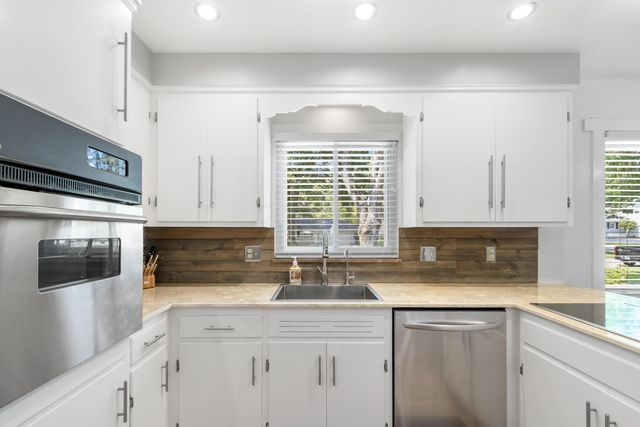 3770 Chevington Road, Upper Arlington, OH 43220