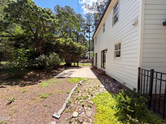 600 Stratford Drive, Zebulon, NC 27597