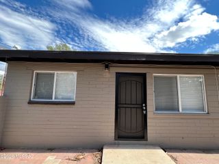 26 E Glenn Street, Tucson, AZ 85705