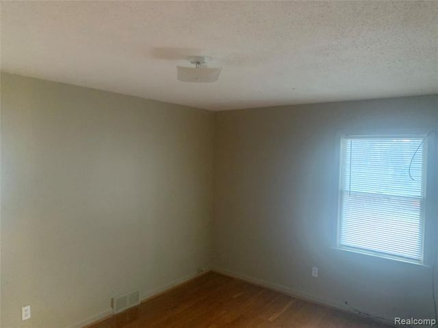 17195 Stoepel Street, Detroit, MI 48221