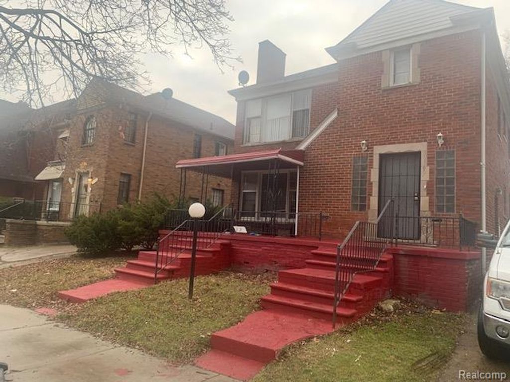 17195 Stoepel Street, Detroit, MI 48221