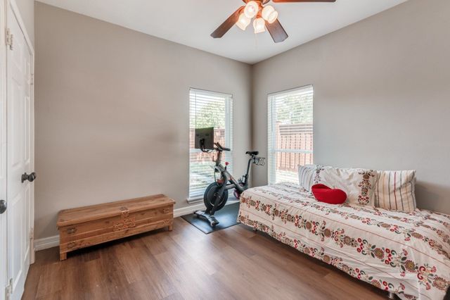 552 Josephine Street, Dallas, TX 75246