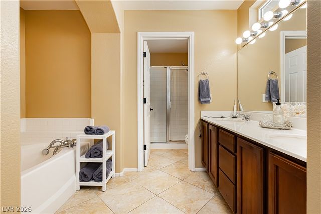 10384 Bolting Cloud Drive, Las Vegas, NV 89178