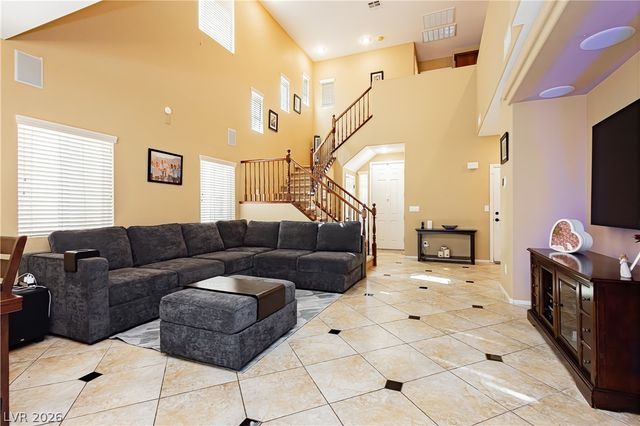 10384 Bolting Cloud Drive, Las Vegas, NV 89178