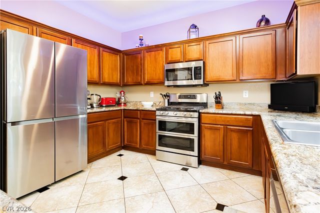 10384 Bolting Cloud Drive, Las Vegas, NV 89178