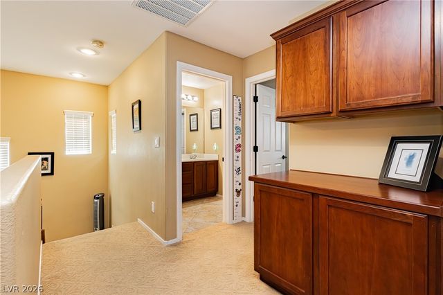 10384 Bolting Cloud Drive, Las Vegas, NV 89178
