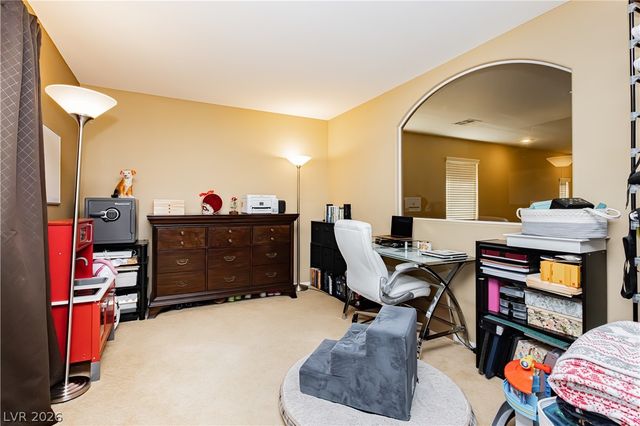 10384 Bolting Cloud Drive, Las Vegas, NV 89178