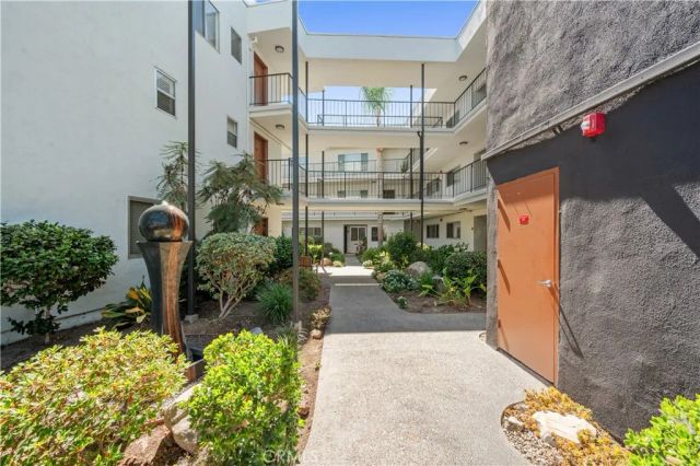 333 Junipero Avenue 1C, Long Beach, CA 90814