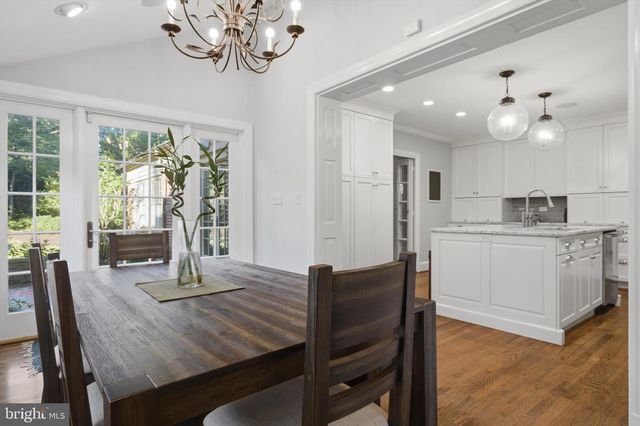 2 BELLEMORE RD, Baltimore, MD 21210