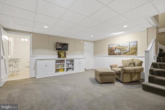 2 BELLEMORE RD, Baltimore, MD 21210