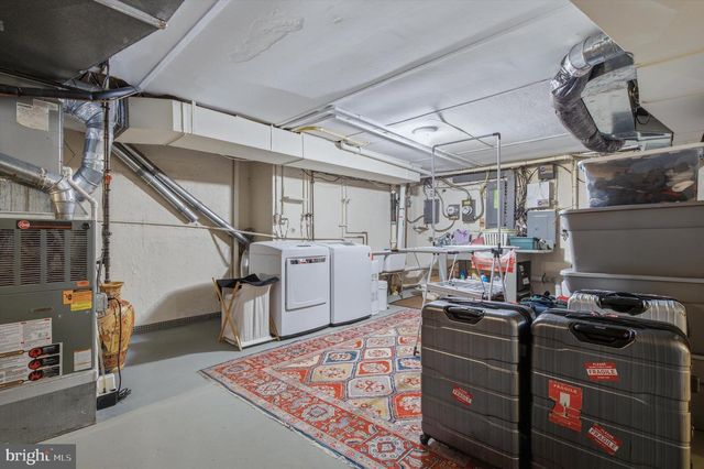 2 BELLEMORE RD, Baltimore, MD 21210