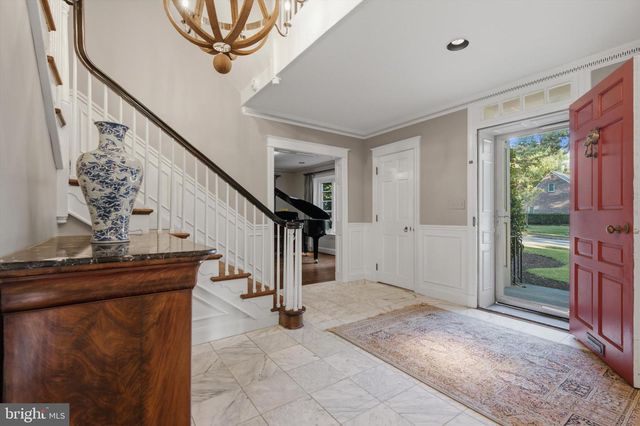 2 BELLEMORE RD, Baltimore, MD 21210