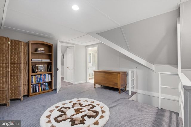 2 BELLEMORE RD, Baltimore, MD 21210