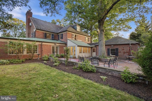2 BELLEMORE RD, Baltimore, MD 21210