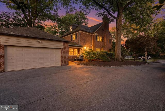 2 BELLEMORE RD, Baltimore, MD 21210