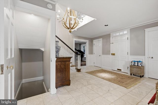 2 BELLEMORE RD, Baltimore, MD 21210
