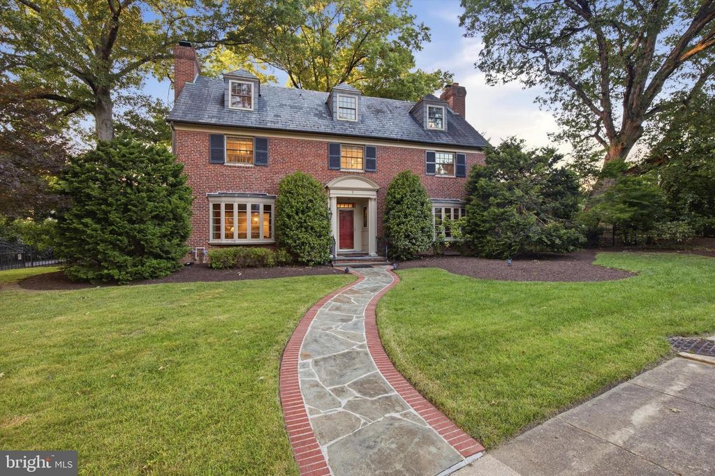 2 BELLEMORE RD, Baltimore, MD 21210