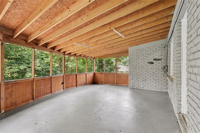 4295 Autumn Hill Drive, Stone Mountain, GA 30083