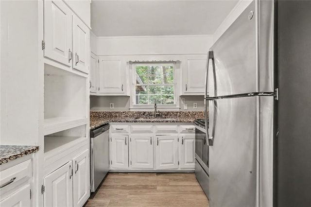 4295 Autumn Hill Drive, Stone Mountain, GA 30083