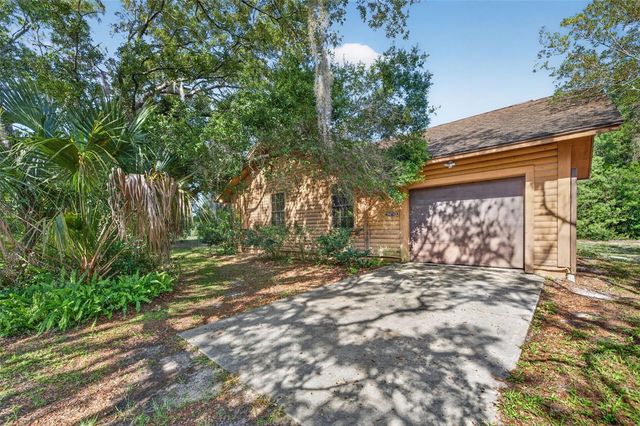 526 CORIANDER ROAD, Deltona, FL 32738