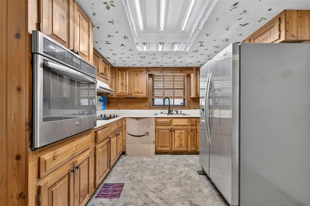 526 CORIANDER ROAD, Deltona, FL 32738