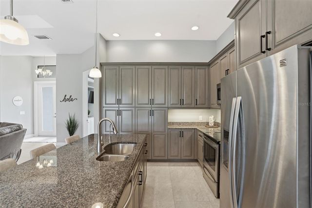 1309 SW 19TH LANE, Cape Coral, FL 33991