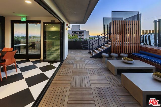 1250 N Fairfax Avenue 411, West Hollywood, CA 90046