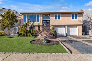 909 Gerry Avenue, Lido Beach, NY 11561