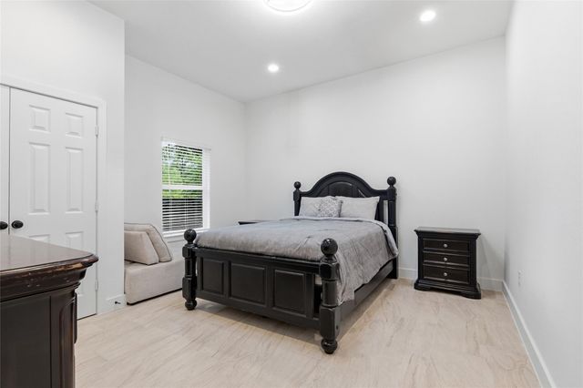 179 Knollwood Lane, Livingston, TX 77351