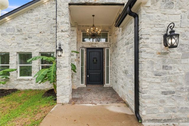 179 Knollwood Lane, Livingston, TX 77351