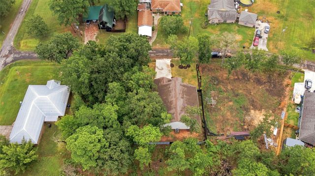 179 Knollwood Lane, Livingston, TX 77351
