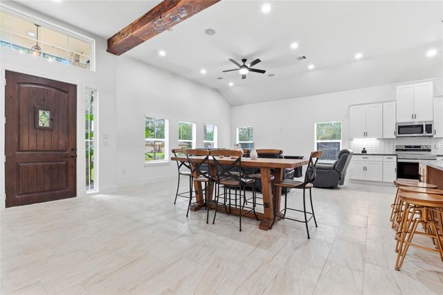 179 Knollwood Lane, Livingston, TX 77351