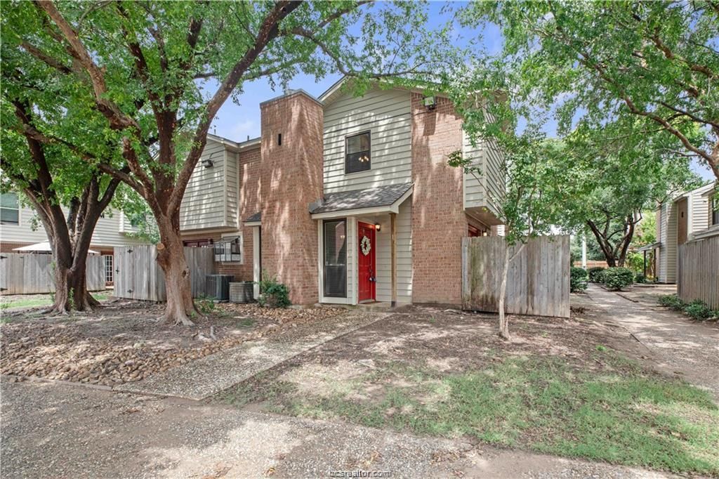 1904 Dartmouth Building I, Unit 1 Street I1, College Station, TX 77840 — exterior