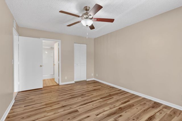 624 Sea Pine Way B3, Greenacres, FL 33415