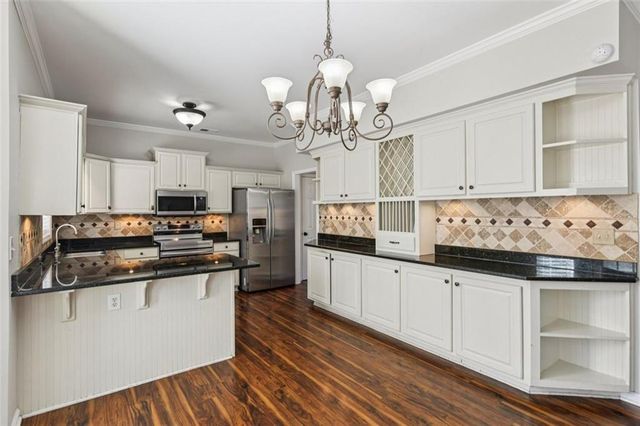 2435 COBBLE CREEK Lane, Grayson, GA 30017