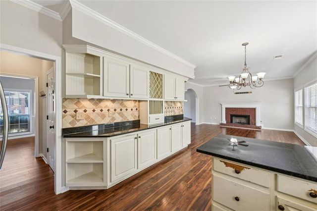 2435 COBBLE CREEK Lane, Grayson, GA 30017